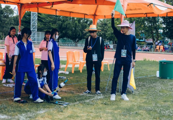 ภาพกิจกรรม  คณะวิทยาศาสตร์และเทคโนโลยี จัดการแข่งขันจรวดขวดน้ำ ระดับประถมศึกษา มัธยมศึกษาตอนต้น มัธยมศึกษาตอนปลาย งานสัปดาห์วิทยาศาสตร์แห่งชาติ ส่วนภูมิภาค ประจำปี 2566