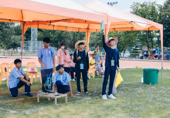 ภาพกิจกรรม  คณะวิทยาศาสตร์และเทคโนโลยี จัดการแข่งขันจรวดขวดน้ำ ระดับประถมศึกษา มัธยมศึกษาตอนต้น มัธยมศึกษาตอนปลาย งานสัปดาห์วิทยาศาสตร์แห่งชาติ ส่วนภูมิภาค ประจำปี 2566