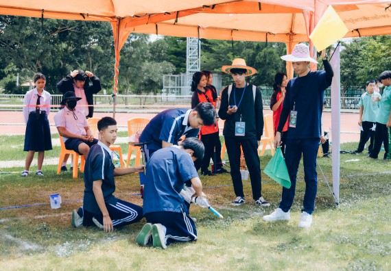 ภาพกิจกรรม  คณะวิทยาศาสตร์และเทคโนโลยี จัดการแข่งขันจรวดขวดน้ำ ระดับประถมศึกษา มัธยมศึกษาตอนต้น มัธยมศึกษาตอนปลาย งานสัปดาห์วิทยาศาสตร์แห่งชาติ ส่วนภูมิภาค ประจำปี 2566