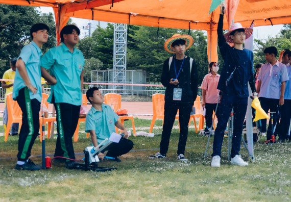 ภาพกิจกรรม  คณะวิทยาศาสตร์และเทคโนโลยี จัดการแข่งขันจรวดขวดน้ำ ระดับประถมศึกษา มัธยมศึกษาตอนต้น มัธยมศึกษาตอนปลาย งานสัปดาห์วิทยาศาสตร์แห่งชาติ ส่วนภูมิภาค ประจำปี 2566