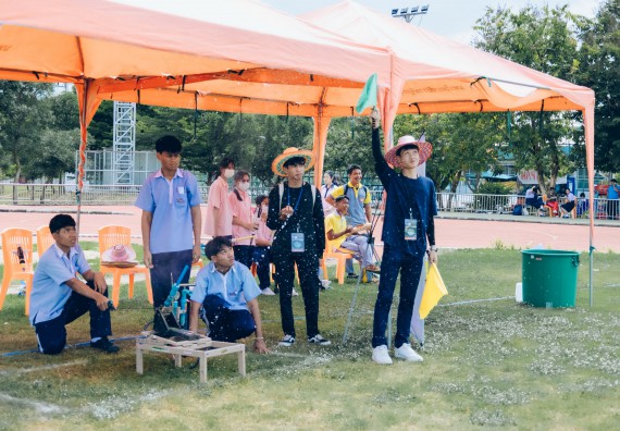 ภาพกิจกรรม  คณะวิทยาศาสตร์และเทคโนโลยี จัดการแข่งขันจรวดขวดน้ำ ระดับประถมศึกษา มัธยมศึกษาตอนต้น มัธยมศึกษาตอนปลาย งานสัปดาห์วิทยาศาสตร์แห่งชาติ ส่วนภูมิภาค ประจำปี 2566