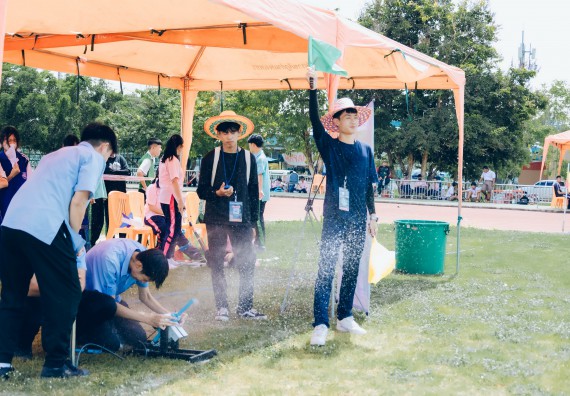 ภาพกิจกรรม  คณะวิทยาศาสตร์และเทคโนโลยี จัดการแข่งขันจรวดขวดน้ำ ระดับประถมศึกษา มัธยมศึกษาตอนต้น มัธยมศึกษาตอนปลาย งานสัปดาห์วิทยาศาสตร์แห่งชาติ ส่วนภูมิภาค ประจำปี 2566