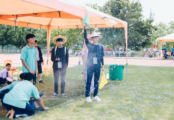 ภาพกิจกรรม  คณะวิทยาศาสตร์และเทคโนโลยี จัดการแข่งขันจรวดขวดน้ำ ระดับประถมศึกษา มัธยมศึกษาตอนต้น มัธยมศึกษาตอนปลาย งานสัปดาห์วิทยาศาสตร์แห่งชาติ ส่วนภูมิภาค ประจำปี 2566