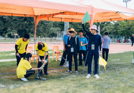 ภาพกิจกรรม  คณะวิทยาศาสตร์และเทคโนโลยี จัดการแข่งขันจรวดขวดน้ำ ระดับประถมศึกษา มัธยมศึกษาตอนต้น มัธยมศึกษาตอนปลาย งานสัปดาห์วิทยาศาสตร์แห่งชาติ ส่วนภูมิภาค ประจำปี 2566