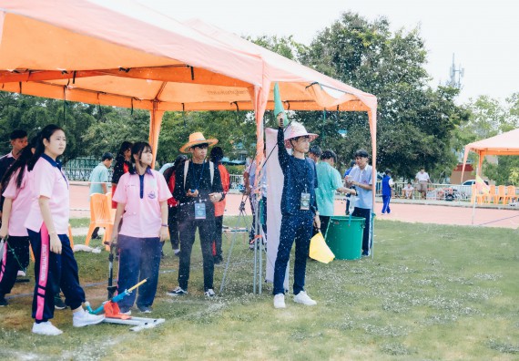 ภาพกิจกรรม  คณะวิทยาศาสตร์และเทคโนโลยี จัดการแข่งขันจรวดขวดน้ำ ระดับประถมศึกษา มัธยมศึกษาตอนต้น มัธยมศึกษาตอนปลาย งานสัปดาห์วิทยาศาสตร์แห่งชาติ ส่วนภูมิภาค ประจำปี 2566