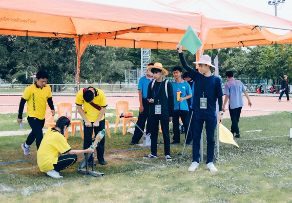 ภาพกิจกรรม  คณะวิทยาศาสตร์และเทคโนโลยี จัดการแข่งขันจรวดขวดน้ำ ระดับประถมศึกษา มัธยมศึกษาตอนต้น มัธยมศึกษาตอนปลาย งานสัปดาห์วิทยาศาสตร์แห่งชาติ ส่วนภูมิภาค ประจำปี 2566