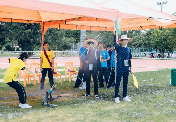 ภาพกิจกรรม  คณะวิทยาศาสตร์และเทคโนโลยี จัดการแข่งขันจรวดขวดน้ำ ระดับประถมศึกษา มัธยมศึกษาตอนต้น มัธยมศึกษาตอนปลาย งานสัปดาห์วิทยาศาสตร์แห่งชาติ ส่วนภูมิภาค ประจำปี 2566