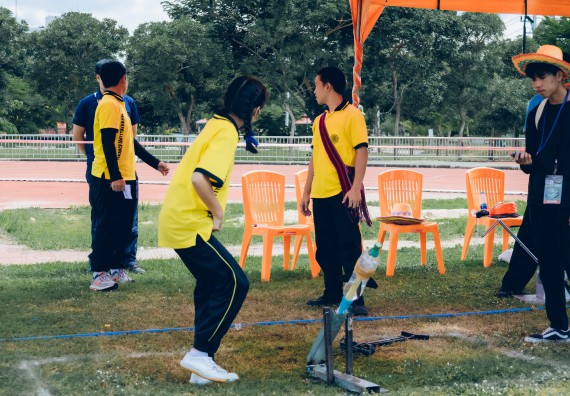 ภาพกิจกรรม  คณะวิทยาศาสตร์และเทคโนโลยี จัดการแข่งขันจรวดขวดน้ำ ระดับประถมศึกษา มัธยมศึกษาตอนต้น มัธยมศึกษาตอนปลาย งานสัปดาห์วิทยาศาสตร์แห่งชาติ ส่วนภูมิภาค ประจำปี 2566