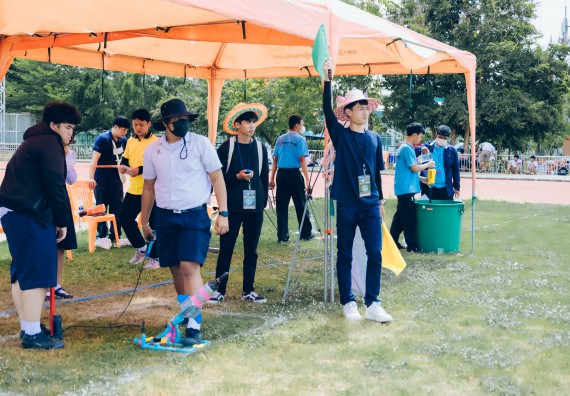 ภาพกิจกรรม  คณะวิทยาศาสตร์และเทคโนโลยี จัดการแข่งขันจรวดขวดน้ำ ระดับประถมศึกษา มัธยมศึกษาตอนต้น มัธยมศึกษาตอนปลาย งานสัปดาห์วิทยาศาสตร์แห่งชาติ ส่วนภูมิภาค ประจำปี 2566