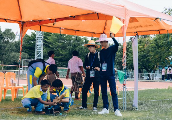 ภาพกิจกรรม  คณะวิทยาศาสตร์และเทคโนโลยี จัดการแข่งขันจรวดขวดน้ำ ระดับประถมศึกษา มัธยมศึกษาตอนต้น มัธยมศึกษาตอนปลาย งานสัปดาห์วิทยาศาสตร์แห่งชาติ ส่วนภูมิภาค ประจำปี 2566