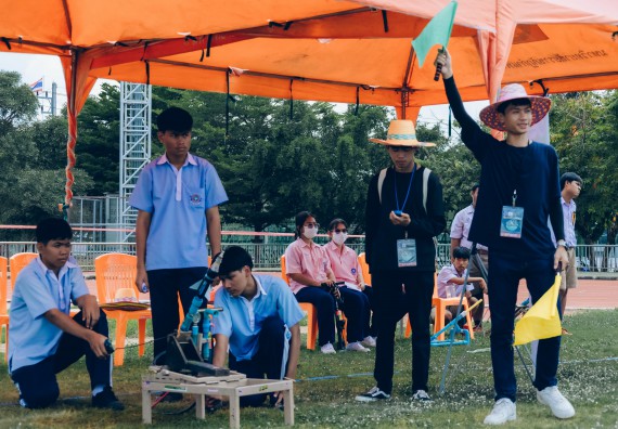 ภาพกิจกรรม  คณะวิทยาศาสตร์และเทคโนโลยี จัดการแข่งขันจรวดขวดน้ำ ระดับประถมศึกษา มัธยมศึกษาตอนต้น มัธยมศึกษาตอนปลาย งานสัปดาห์วิทยาศาสตร์แห่งชาติ ส่วนภูมิภาค ประจำปี 2566