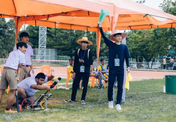 ภาพกิจกรรม  คณะวิทยาศาสตร์และเทคโนโลยี จัดการแข่งขันจรวดขวดน้ำ ระดับประถมศึกษา มัธยมศึกษาตอนต้น มัธยมศึกษาตอนปลาย งานสัปดาห์วิทยาศาสตร์แห่งชาติ ส่วนภูมิภาค ประจำปี 2566