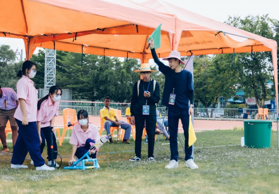 ภาพกิจกรรม  คณะวิทยาศาสตร์และเทคโนโลยี จัดการแข่งขันจรวดขวดน้ำ ระดับประถมศึกษา มัธยมศึกษาตอนต้น มัธยมศึกษาตอนปลาย งานสัปดาห์วิทยาศาสตร์แห่งชาติ ส่วนภูมิภาค ประจำปี 2566