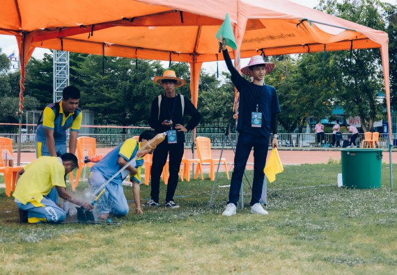 ภาพกิจกรรม  คณะวิทยาศาสตร์และเทคโนโลยี จัดการแข่งขันจรวดขวดน้ำ ระดับประถมศึกษา มัธยมศึกษาตอนต้น มัธยมศึกษาตอนปลาย งานสัปดาห์วิทยาศาสตร์แห่งชาติ ส่วนภูมิภาค ประจำปี 2566