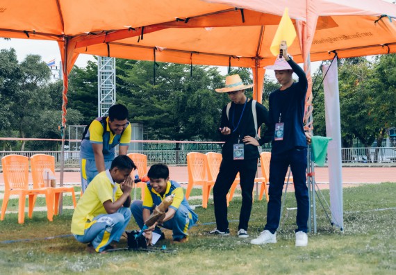 ภาพกิจกรรม  คณะวิทยาศาสตร์และเทคโนโลยี จัดการแข่งขันจรวดขวดน้ำ ระดับประถมศึกษา มัธยมศึกษาตอนต้น มัธยมศึกษาตอนปลาย งานสัปดาห์วิทยาศาสตร์แห่งชาติ ส่วนภูมิภาค ประจำปี 2566