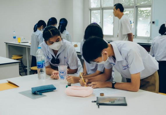 ภาพกิจกรรม  คณะวิทยาศาสตร์และเทคโนโลยี จัดการแข่งขันทักษะทางวิทยาศาสตร์และเทคโนโลยี ระดับมัธยมศึกษาตอนต้น มัธยมศึกษาตอนปลาย งานสัปดาห์วิทยาศาสตร์แห่งชาติ ส่วนภูมิภาค ประจำปี 2566