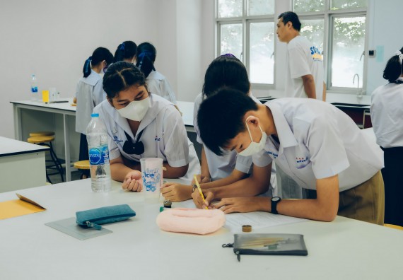 ภาพกิจกรรม  คณะวิทยาศาสตร์และเทคโนโลยี จัดการแข่งขันทักษะทางวิทยาศาสตร์และเทคโนโลยี ระดับมัธยมศึกษาตอนต้น มัธยมศึกษาตอนปลาย งานสัปดาห์วิทยาศาสตร์แห่งชาติ ส่วนภูมิภาค ประจำปี 2566