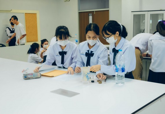 ภาพกิจกรรม  คณะวิทยาศาสตร์และเทคโนโลยี จัดการแข่งขันทักษะทางวิทยาศาสตร์และเทคโนโลยี ระดับมัธยมศึกษาตอนต้น มัธยมศึกษาตอนปลาย งานสัปดาห์วิทยาศาสตร์แห่งชาติ ส่วนภูมิภาค ประจำปี 2566