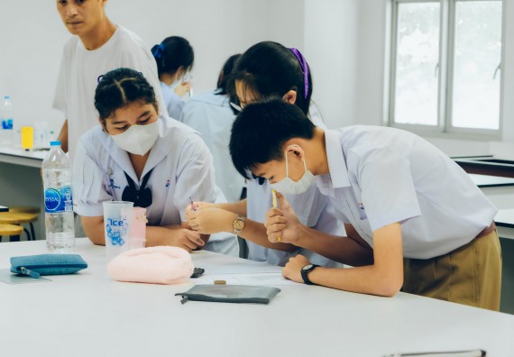 ภาพกิจกรรม  คณะวิทยาศาสตร์และเทคโนโลยี จัดการแข่งขันทักษะทางวิทยาศาสตร์และเทคโนโลยี ระดับมัธยมศึกษาตอนต้น มัธยมศึกษาตอนปลาย งานสัปดาห์วิทยาศาสตร์แห่งชาติ ส่วนภูมิภาค ประจำปี 2566