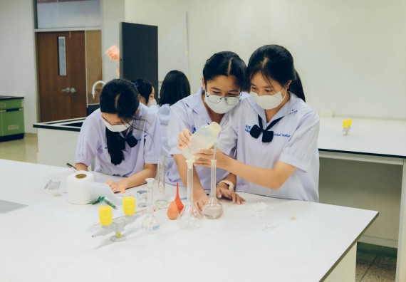 ภาพกิจกรรม  คณะวิทยาศาสตร์และเทคโนโลยี จัดการแข่งขันทักษะทางวิทยาศาสตร์และเทคโนโลยี ระดับมัธยมศึกษาตอนต้น มัธยมศึกษาตอนปลาย งานสัปดาห์วิทยาศาสตร์แห่งชาติ ส่วนภูมิภาค ประจำปี 2566