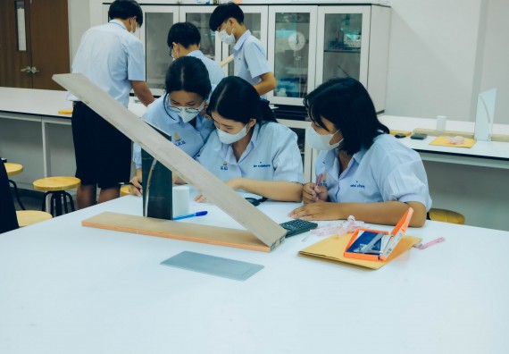 ภาพกิจกรรม  คณะวิทยาศาสตร์และเทคโนโลยี จัดการแข่งขันทักษะทางวิทยาศาสตร์และเทคโนโลยี ระดับมัธยมศึกษาตอนต้น มัธยมศึกษาตอนปลาย งานสัปดาห์วิทยาศาสตร์แห่งชาติ ส่วนภูมิภาค ประจำปี 2566