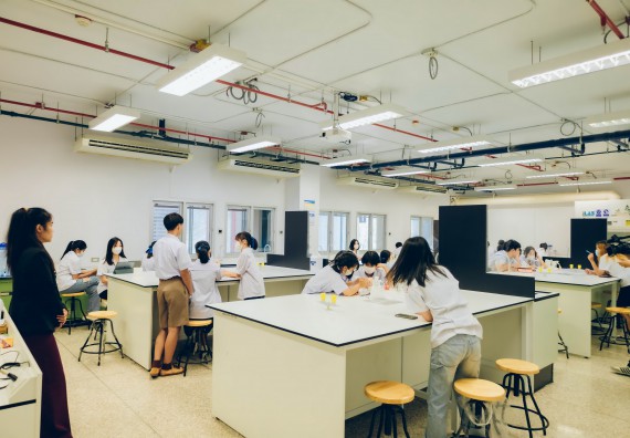 ภาพกิจกรรม  คณะวิทยาศาสตร์และเทคโนโลยี จัดการแข่งขันทักษะทางวิทยาศาสตร์และเทคโนโลยี ระดับมัธยมศึกษาตอนต้น มัธยมศึกษาตอนปลาย งานสัปดาห์วิทยาศาสตร์แห่งชาติ ส่วนภูมิภาค ประจำปี 2566