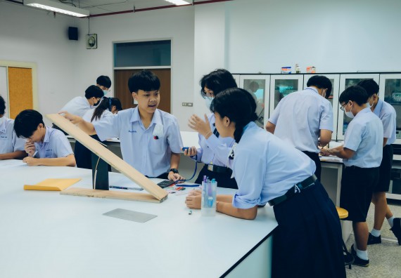 ภาพกิจกรรม  คณะวิทยาศาสตร์และเทคโนโลยี จัดการแข่งขันทักษะทางวิทยาศาสตร์และเทคโนโลยี ระดับมัธยมศึกษาตอนต้น มัธยมศึกษาตอนปลาย งานสัปดาห์วิทยาศาสตร์แห่งชาติ ส่วนภูมิภาค ประจำปี 2566