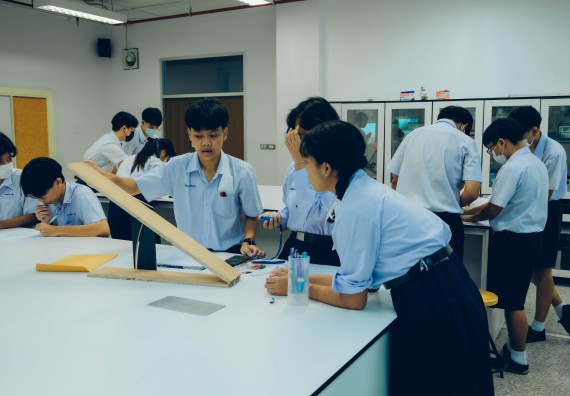 ภาพกิจกรรม  คณะวิทยาศาสตร์และเทคโนโลยี จัดการแข่งขันทักษะทางวิทยาศาสตร์และเทคโนโลยี ระดับมัธยมศึกษาตอนต้น มัธยมศึกษาตอนปลาย งานสัปดาห์วิทยาศาสตร์แห่งชาติ ส่วนภูมิภาค ประจำปี 2566