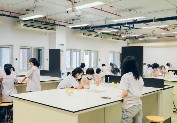 ภาพกิจกรรม  คณะวิทยาศาสตร์และเทคโนโลยี จัดการแข่งขันทักษะทางวิทยาศาสตร์และเทคโนโลยี ระดับมัธยมศึกษาตอนต้น มัธยมศึกษาตอนปลาย งานสัปดาห์วิทยาศาสตร์แห่งชาติ ส่วนภูมิภาค ประจำปี 2566