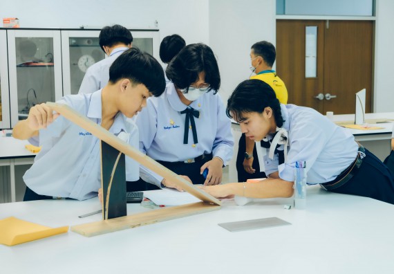 ภาพกิจกรรม  คณะวิทยาศาสตร์และเทคโนโลยี จัดการแข่งขันทักษะทางวิทยาศาสตร์และเทคโนโลยี ระดับมัธยมศึกษาตอนต้น มัธยมศึกษาตอนปลาย งานสัปดาห์วิทยาศาสตร์แห่งชาติ ส่วนภูมิภาค ประจำปี 2566