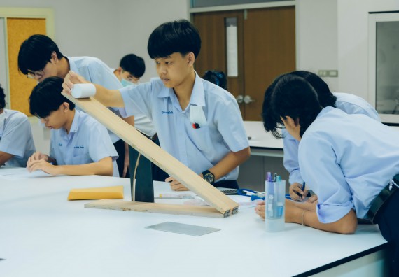 ภาพกิจกรรม  คณะวิทยาศาสตร์และเทคโนโลยี จัดการแข่งขันทักษะทางวิทยาศาสตร์และเทคโนโลยี ระดับมัธยมศึกษาตอนต้น มัธยมศึกษาตอนปลาย งานสัปดาห์วิทยาศาสตร์แห่งชาติ ส่วนภูมิภาค ประจำปี 2566