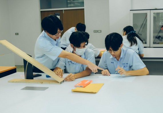 ภาพกิจกรรม  คณะวิทยาศาสตร์และเทคโนโลยี จัดการแข่งขันทักษะทางวิทยาศาสตร์และเทคโนโลยี ระดับมัธยมศึกษาตอนต้น มัธยมศึกษาตอนปลาย งานสัปดาห์วิทยาศาสตร์แห่งชาติ ส่วนภูมิภาค ประจำปี 2566