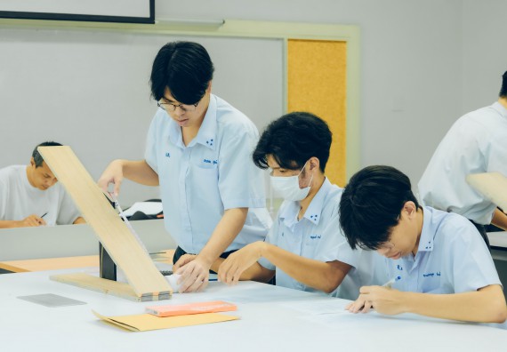 ภาพกิจกรรม  คณะวิทยาศาสตร์และเทคโนโลยี จัดการแข่งขันทักษะทางวิทยาศาสตร์และเทคโนโลยี ระดับมัธยมศึกษาตอนต้น มัธยมศึกษาตอนปลาย งานสัปดาห์วิทยาศาสตร์แห่งชาติ ส่วนภูมิภาค ประจำปี 2566