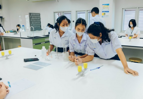 ภาพกิจกรรม  คณะวิทยาศาสตร์และเทคโนโลยี จัดการแข่งขันทักษะทางวิทยาศาสตร์และเทคโนโลยี ระดับมัธยมศึกษาตอนต้น มัธยมศึกษาตอนปลาย งานสัปดาห์วิทยาศาสตร์แห่งชาติ ส่วนภูมิภาค ประจำปี 2566