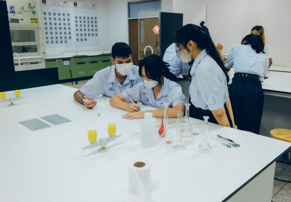 ภาพกิจกรรม  คณะวิทยาศาสตร์และเทคโนโลยี จัดการแข่งขันทักษะทางวิทยาศาสตร์และเทคโนโลยี ระดับมัธยมศึกษาตอนต้น มัธยมศึกษาตอนปลาย งานสัปดาห์วิทยาศาสตร์แห่งชาติ ส่วนภูมิภาค ประจำปี 2566