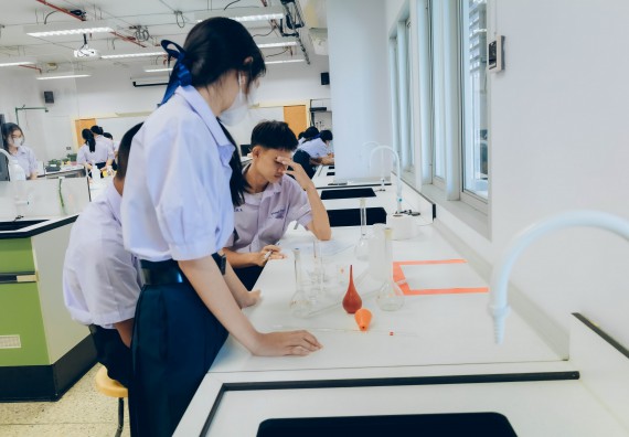 ภาพกิจกรรม  คณะวิทยาศาสตร์และเทคโนโลยี จัดการแข่งขันทักษะทางวิทยาศาสตร์และเทคโนโลยี ระดับมัธยมศึกษาตอนต้น มัธยมศึกษาตอนปลาย งานสัปดาห์วิทยาศาสตร์แห่งชาติ ส่วนภูมิภาค ประจำปี 2566