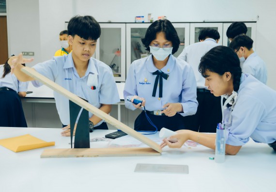 ภาพกิจกรรม  คณะวิทยาศาสตร์และเทคโนโลยี จัดการแข่งขันทักษะทางวิทยาศาสตร์และเทคโนโลยี ระดับมัธยมศึกษาตอนต้น มัธยมศึกษาตอนปลาย งานสัปดาห์วิทยาศาสตร์แห่งชาติ ส่วนภูมิภาค ประจำปี 2566