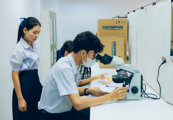 ภาพกิจกรรม  คณะวิทยาศาสตร์และเทคโนโลยี จัดการแข่งขันทักษะทางวิทยาศาสตร์และเทคโนโลยี ระดับมัธยมศึกษาตอนต้น มัธยมศึกษาตอนปลาย งานสัปดาห์วิทยาศาสตร์แห่งชาติ ส่วนภูมิภาค ประจำปี 2566