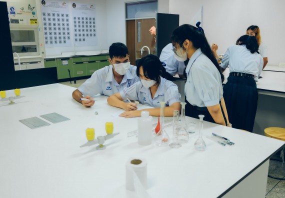 ภาพกิจกรรม  คณะวิทยาศาสตร์และเทคโนโลยี จัดการแข่งขันทักษะทางวิทยาศาสตร์และเทคโนโลยี ระดับมัธยมศึกษาตอนต้น มัธยมศึกษาตอนปลาย งานสัปดาห์วิทยาศาสตร์แห่งชาติ ส่วนภูมิภาค ประจำปี 2566