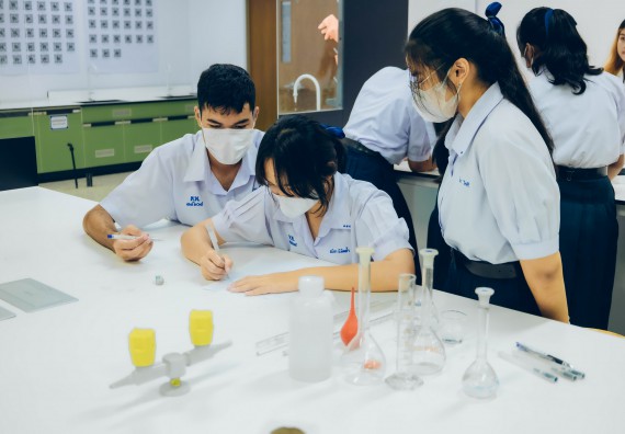 ภาพกิจกรรม  คณะวิทยาศาสตร์และเทคโนโลยี จัดการแข่งขันทักษะทางวิทยาศาสตร์และเทคโนโลยี ระดับมัธยมศึกษาตอนต้น มัธยมศึกษาตอนปลาย งานสัปดาห์วิทยาศาสตร์แห่งชาติ ส่วนภูมิภาค ประจำปี 2566