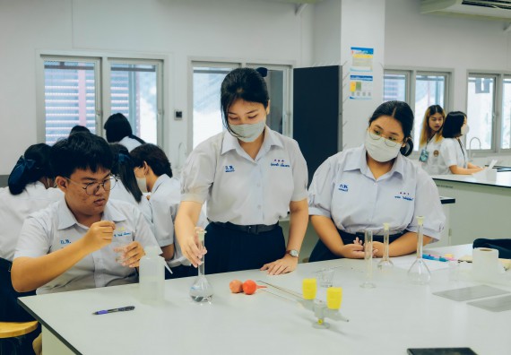 ภาพกิจกรรม  คณะวิทยาศาสตร์และเทคโนโลยี จัดการแข่งขันทักษะทางวิทยาศาสตร์และเทคโนโลยี ระดับมัธยมศึกษาตอนต้น มัธยมศึกษาตอนปลาย งานสัปดาห์วิทยาศาสตร์แห่งชาติ ส่วนภูมิภาค ประจำปี 2566