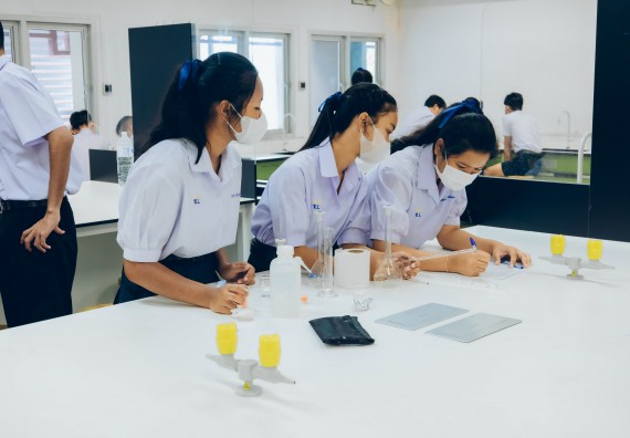 ภาพกิจกรรม  คณะวิทยาศาสตร์และเทคโนโลยี จัดการแข่งขันทักษะทางวิทยาศาสตร์และเทคโนโลยี ระดับมัธยมศึกษาตอนต้น มัธยมศึกษาตอนปลาย งานสัปดาห์วิทยาศาสตร์แห่งชาติ ส่วนภูมิภาค ประจำปี 2566