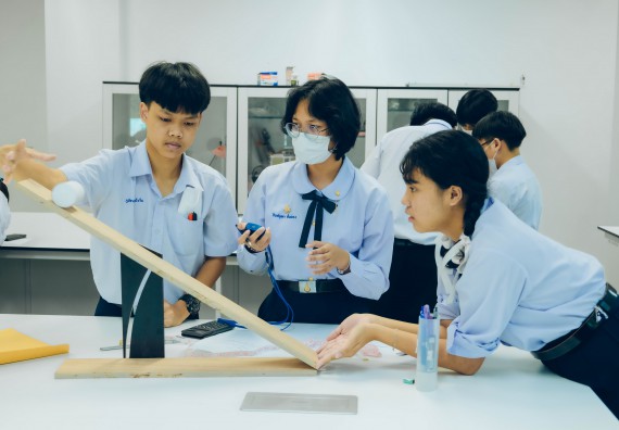 ภาพกิจกรรม  คณะวิทยาศาสตร์และเทคโนโลยี จัดการแข่งขันทักษะทางวิทยาศาสตร์และเทคโนโลยี ระดับมัธยมศึกษาตอนต้น มัธยมศึกษาตอนปลาย งานสัปดาห์วิทยาศาสตร์แห่งชาติ ส่วนภูมิภาค ประจำปี 2566