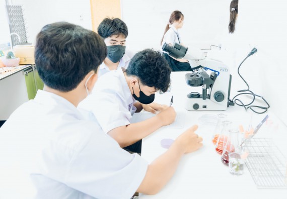 ภาพกิจกรรม  คณะวิทยาศาสตร์และเทคโนโลยี จัดการแข่งขันทักษะทางวิทยาศาสตร์และเทคโนโลยี ระดับมัธยมศึกษาตอนต้น มัธยมศึกษาตอนปลาย งานสัปดาห์วิทยาศาสตร์แห่งชาติ ส่วนภูมิภาค ประจำปี 2566