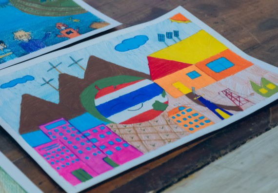 ภาพกิจกรรม  คณะวิทยาศาสตร์และเทคโนโลยี การประกวดภาพวาดจินตนาการทางวิทยาศาสตร์ ระดับประถมศึกษาตอนต้น ประถมศึกษาตอนปลาย มัธยมศึกษาตอนต้น มัธยมศึกษาตอนปลาย งานสัปดาห์วิทยาศาสตร์แห่งชาติ ส่วนภูมิภาค ประจำปี 2566