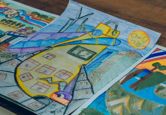 ภาพกิจกรรม  คณะวิทยาศาสตร์และเทคโนโลยี การประกวดภาพวาดจินตนาการทางวิทยาศาสตร์ ระดับประถมศึกษาตอนต้น ประถมศึกษาตอนปลาย มัธยมศึกษาตอนต้น มัธยมศึกษาตอนปลาย งานสัปดาห์วิทยาศาสตร์แห่งชาติ ส่วนภูมิภาค ประจำปี 2566