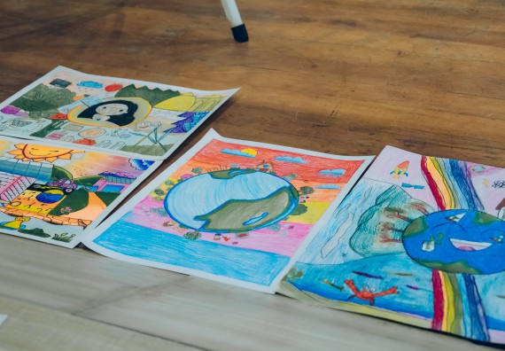 ภาพกิจกรรม  คณะวิทยาศาสตร์และเทคโนโลยี การประกวดภาพวาดจินตนาการทางวิทยาศาสตร์ ระดับประถมศึกษาตอนต้น ประถมศึกษาตอนปลาย มัธยมศึกษาตอนต้น มัธยมศึกษาตอนปลาย งานสัปดาห์วิทยาศาสตร์แห่งชาติ ส่วนภูมิภาค ประจำปี 2566