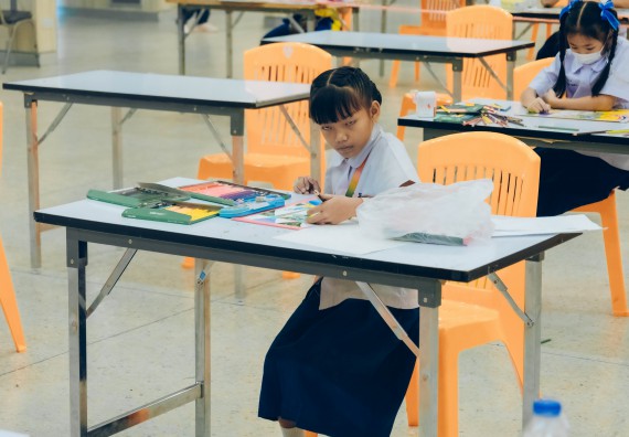 ภาพกิจกรรม  คณะวิทยาศาสตร์และเทคโนโลยี การประกวดภาพวาดจินตนาการทางวิทยาศาสตร์ ระดับประถมศึกษาตอนต้น ประถมศึกษาตอนปลาย มัธยมศึกษาตอนต้น มัธยมศึกษาตอนปลาย งานสัปดาห์วิทยาศาสตร์แห่งชาติ ส่วนภูมิภาค ประจำปี 2566