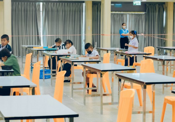 ภาพกิจกรรม  คณะวิทยาศาสตร์และเทคโนโลยี การประกวดภาพวาดจินตนาการทางวิทยาศาสตร์ ระดับประถมศึกษาตอนต้น ประถมศึกษาตอนปลาย มัธยมศึกษาตอนต้น มัธยมศึกษาตอนปลาย งานสัปดาห์วิทยาศาสตร์แห่งชาติ ส่วนภูมิภาค ประจำปี 2566