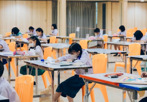 ภาพกิจกรรม  คณะวิทยาศาสตร์และเทคโนโลยี การประกวดภาพวาดจินตนาการทางวิทยาศาสตร์ ระดับประถมศึกษาตอนต้น ประถมศึกษาตอนปลาย มัธยมศึกษาตอนต้น มัธยมศึกษาตอนปลาย งานสัปดาห์วิทยาศาสตร์แห่งชาติ ส่วนภูมิภาค ประจำปี 2566